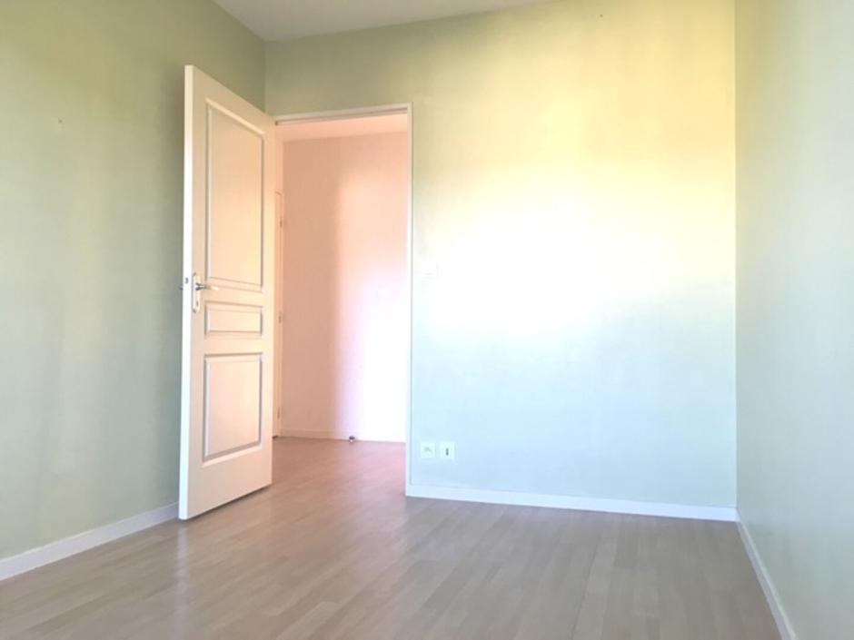 Ac3- location appartement 
breal sous montfort
 1752883613