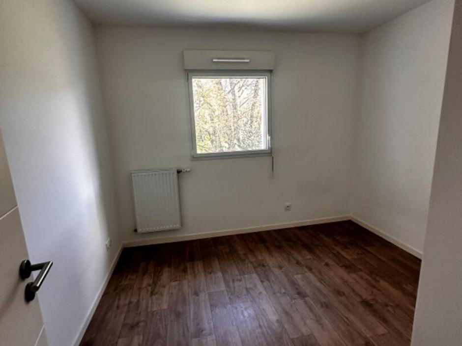 Ac3- location appartement 
chartres de bretagne
 1752277916
