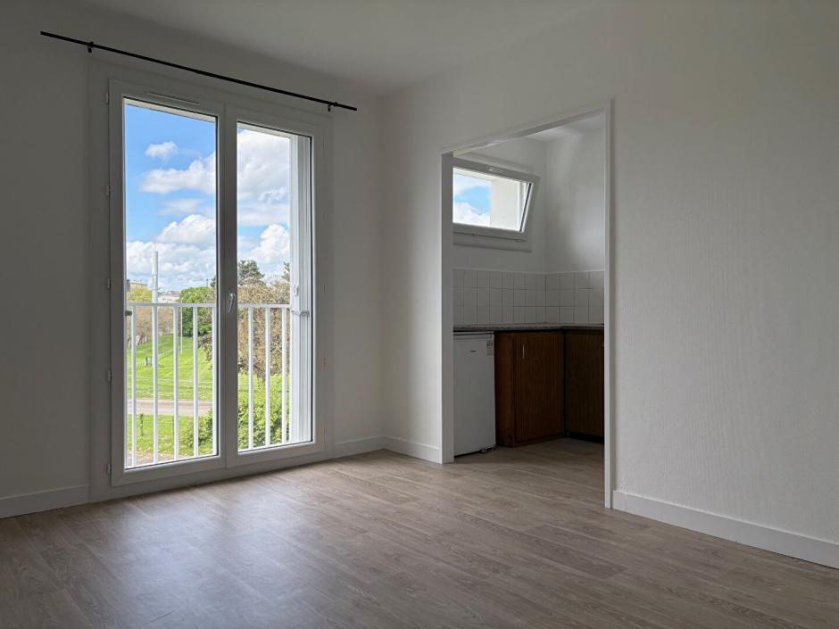 Ac3- location appartement 
rennes
 1746055998