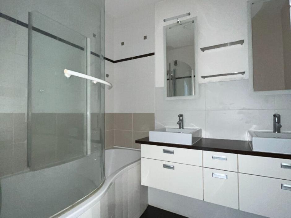 Ac3- location appartement 
rennes
 1764723378