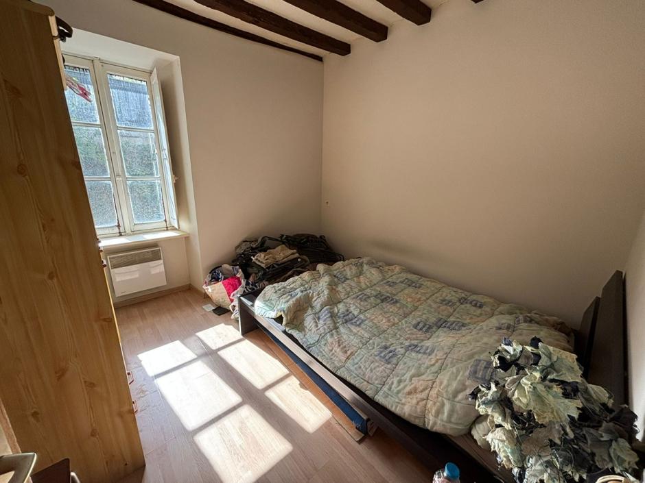 Ac3- vente appartement 
craon
 1773190125