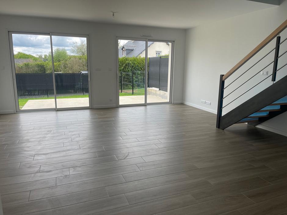 Ac3- vente maison 
montreuil le gast
 1752623396