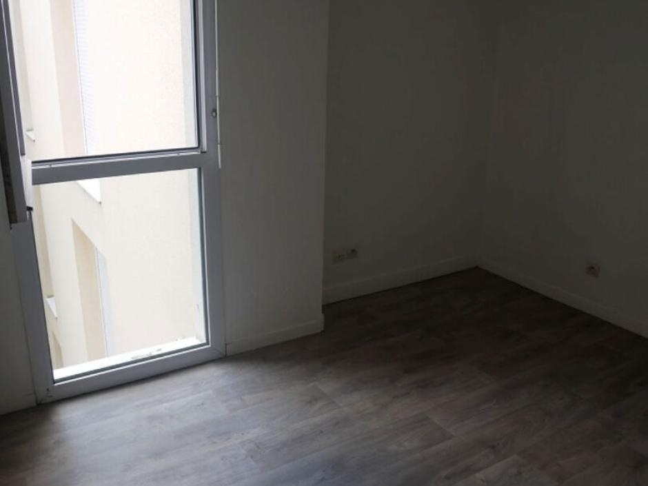 Ac3- location appartement 
bruz
 1758152415