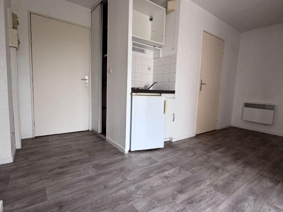 Ac3- location appartement 
bruz
 1774659027