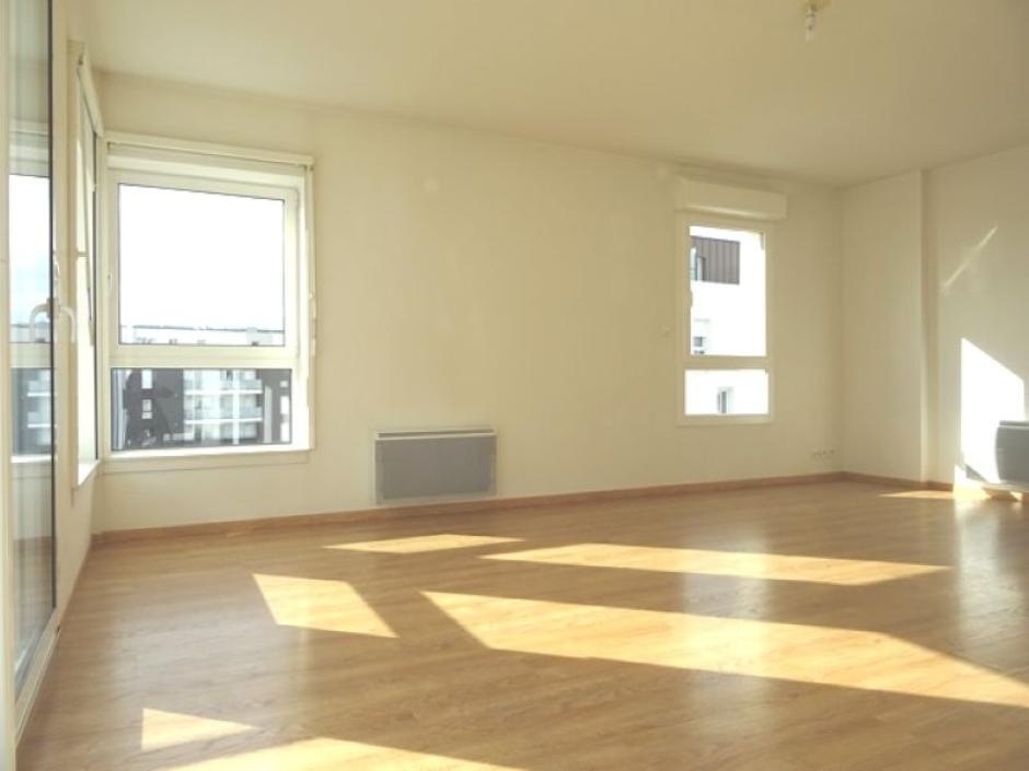 Ac3- location appartement 
cesson sevigne
 1755906581