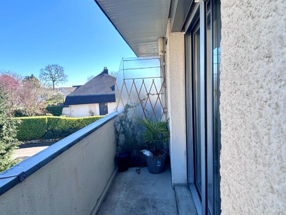 Ac3- location appartement 
cesson sevigne
 1775001505