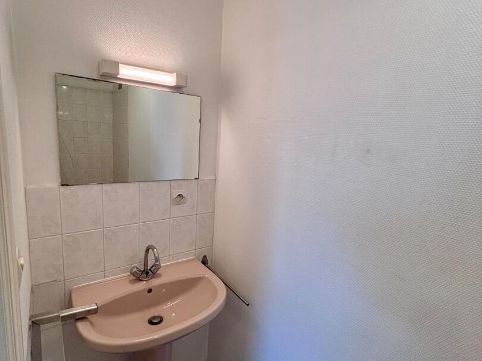 Ac3- location appartement 
cesson sevigne
 1775260225