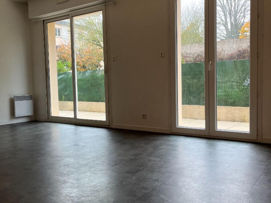 Ac3- location appartement 
chartres de bretagne
 1763513413