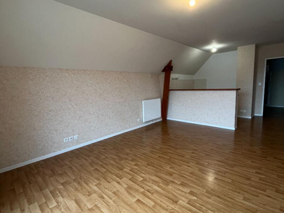 Ac3- location appartement 
domagne
 1762563118