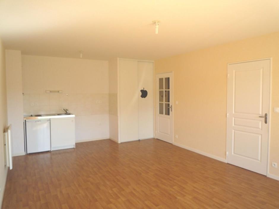 Ac3- location appartement 
domagne
 1768956860