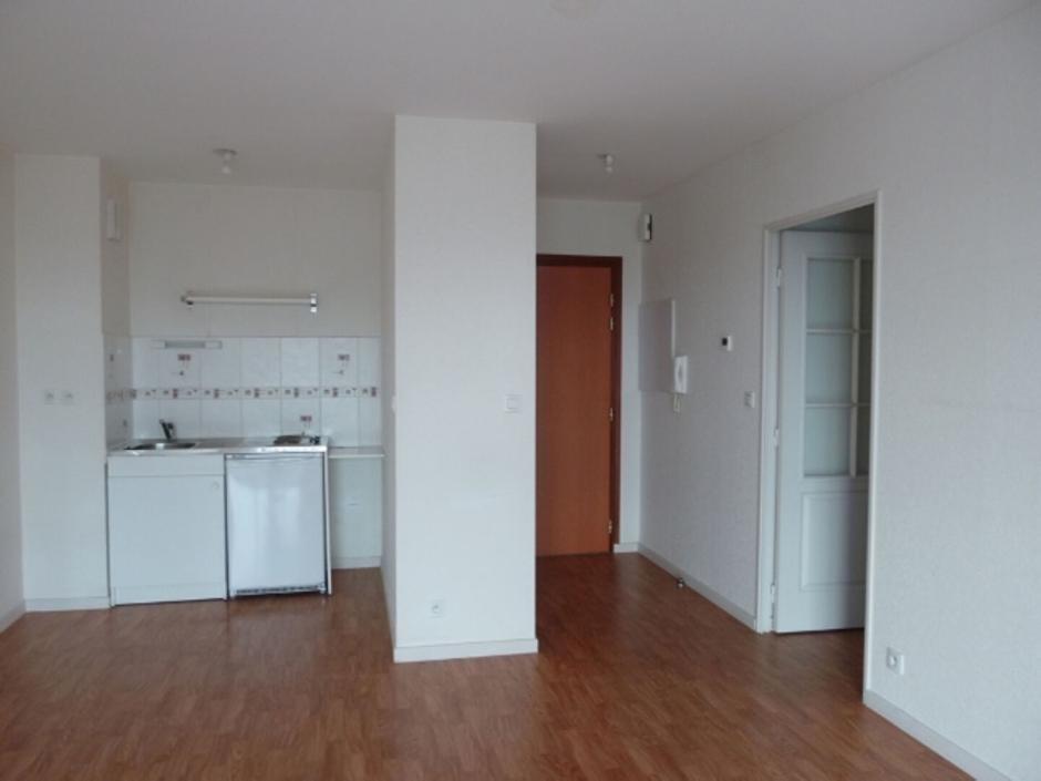 Ac3- location appartement 
lanvallay
 1765354061