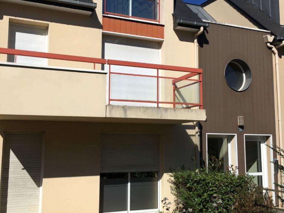 Ac3- location appartement 
liffre
 1771635132