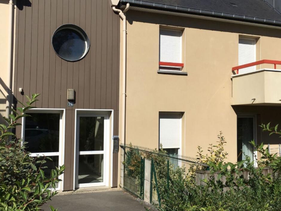 Ac3- location appartement 
liffre
 1771635132