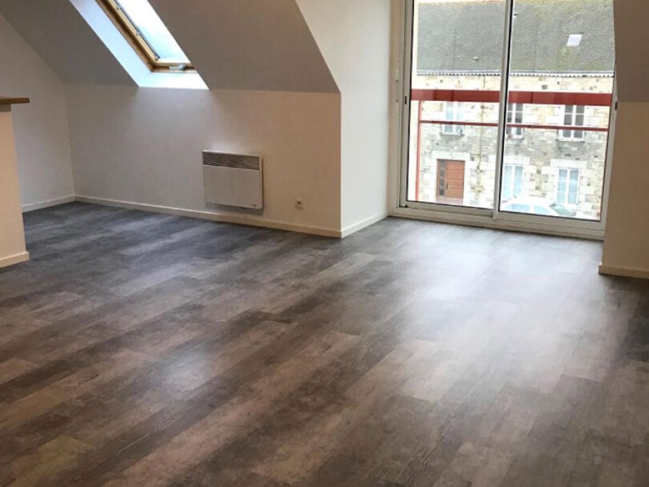 Ac3- location appartement 
liffre
 1771980838