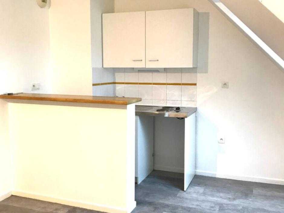 Ac3- location appartement 
liffre
 1771980838