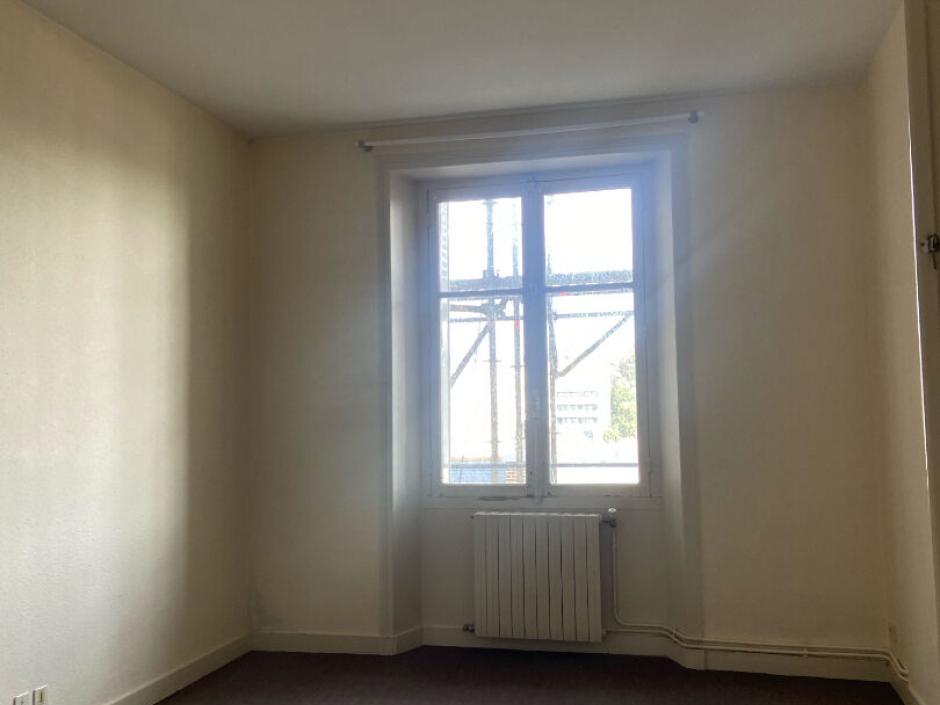Ac3- location appartement 
rennes
 1762563143