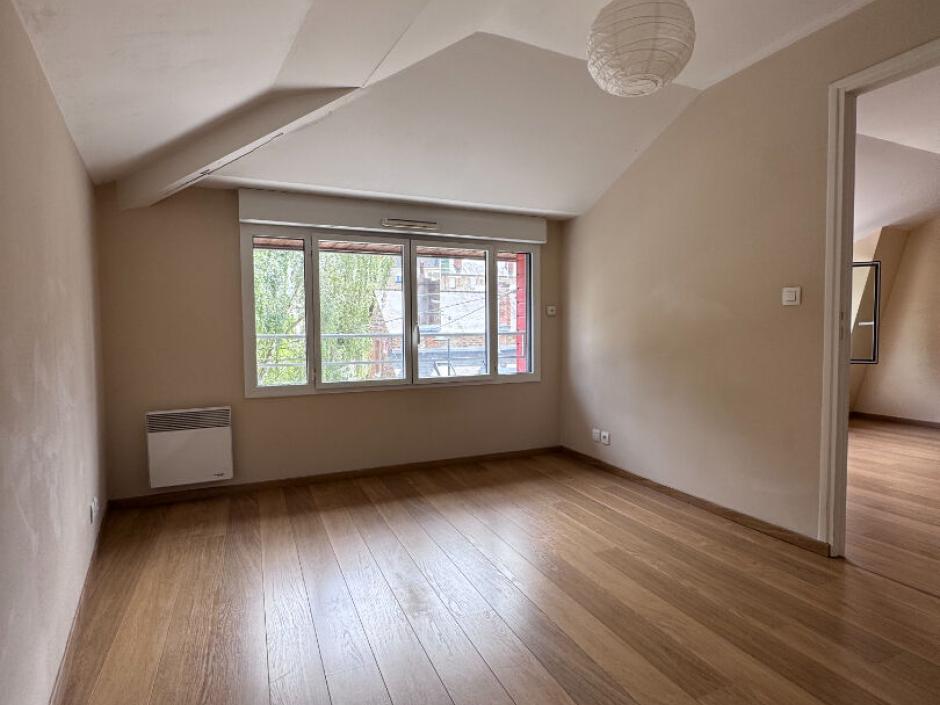 Ac3- location appartement 
rennes
 1781653986