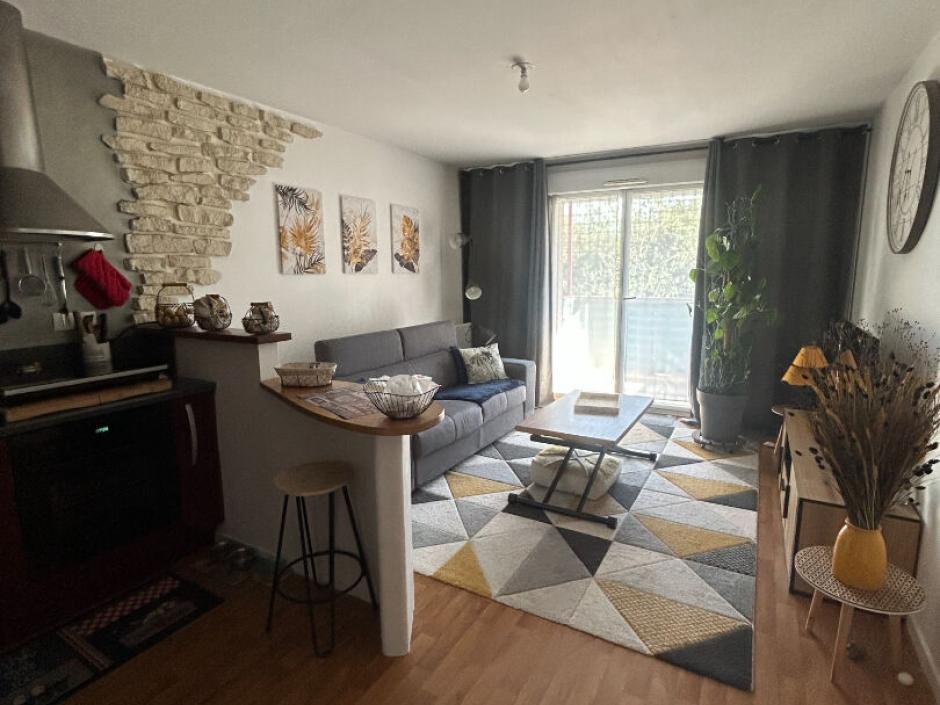 Ac3- location appartement 
saint armel
 1784331144