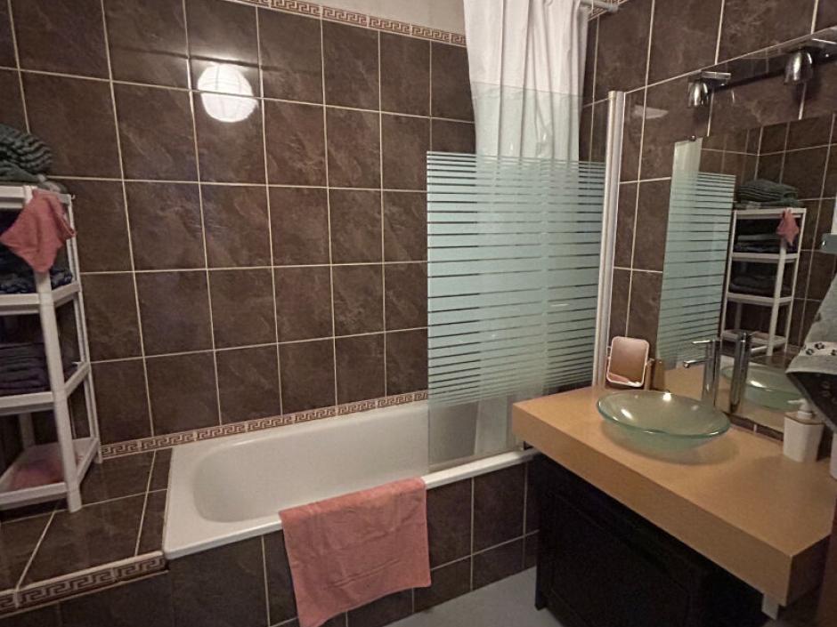 Ac3- location appartement 
saint armel
 1784331144