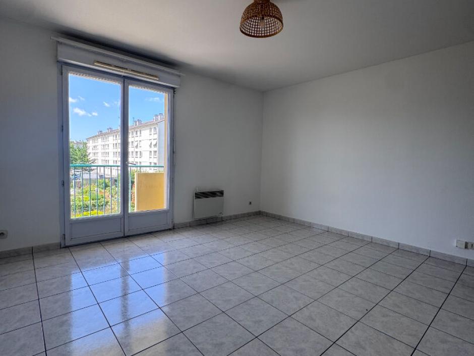 Ac3- location appartement 
saint jacques de la lande
 1781308437
