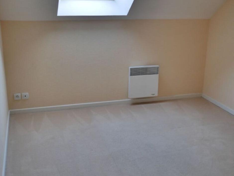 Ac3- location appartement 
saint thurial
 1752103997