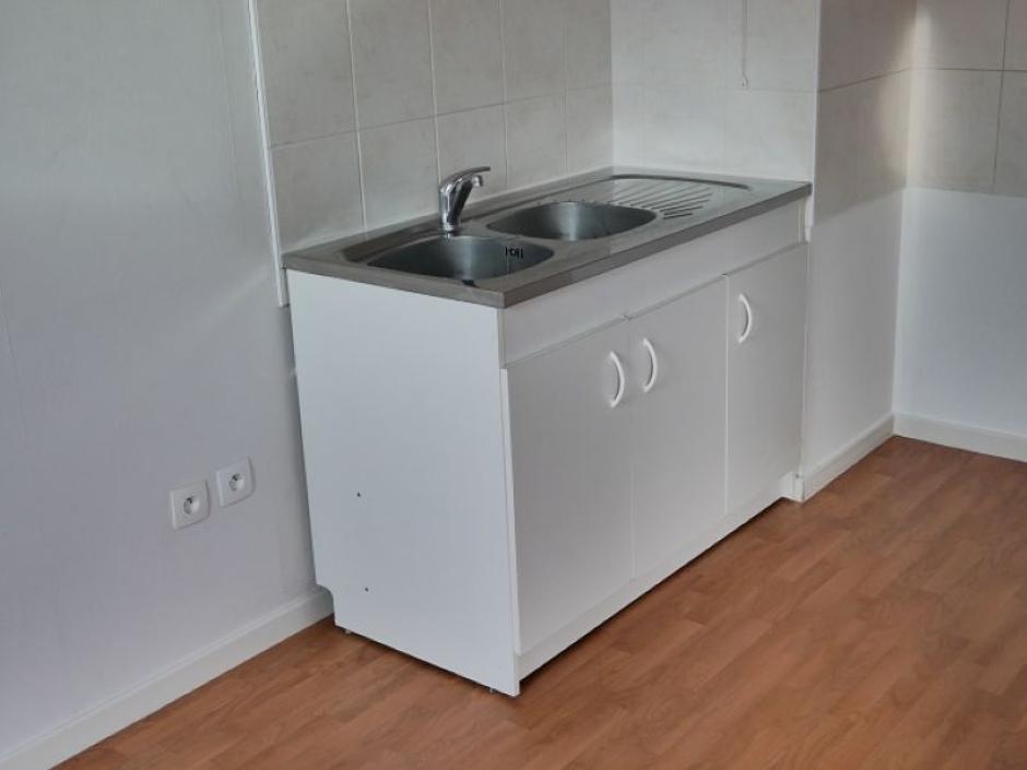 Ac3- location appartement 
saint thurial
 1755301800