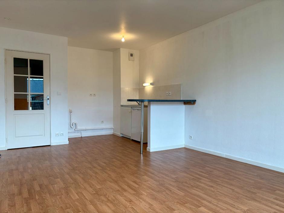Ac3- location appartement 
st thurial
 1787095852