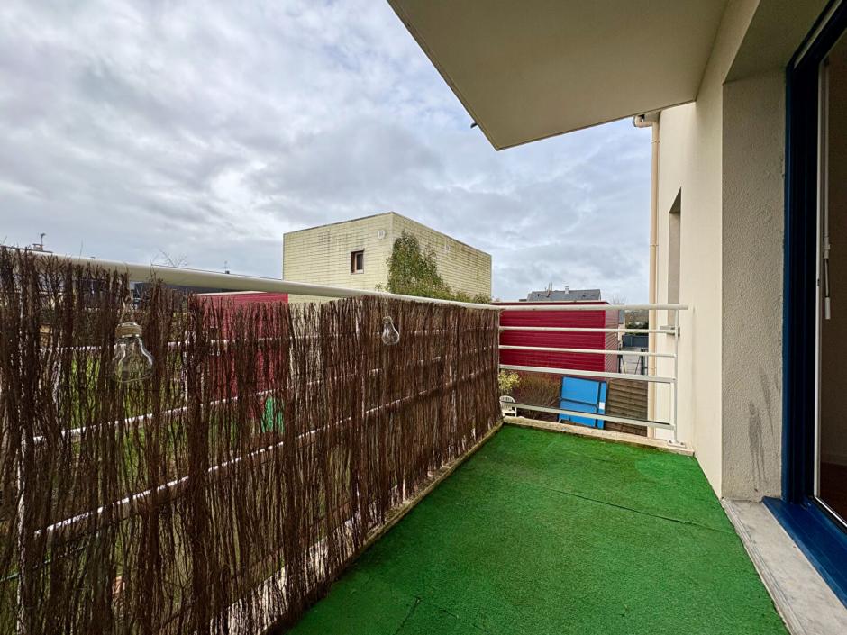 Ac3- location appartement 
st thurial
 1787095852