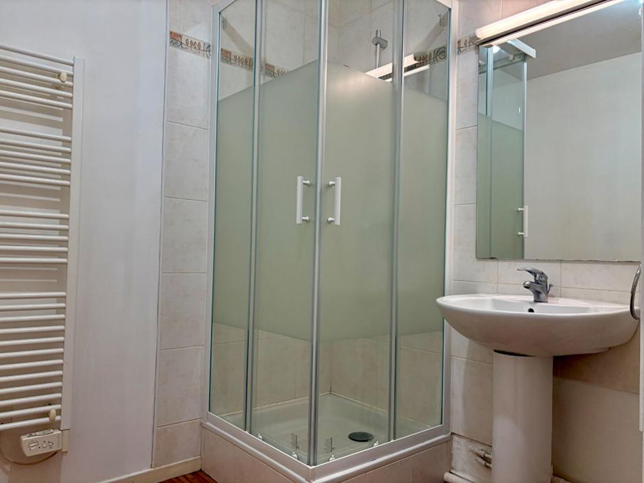 Ac3- location appartement 
st thurial
 1787095852