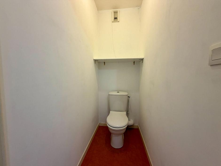 Ac3- location appartement 
tinteniac
 1787095884