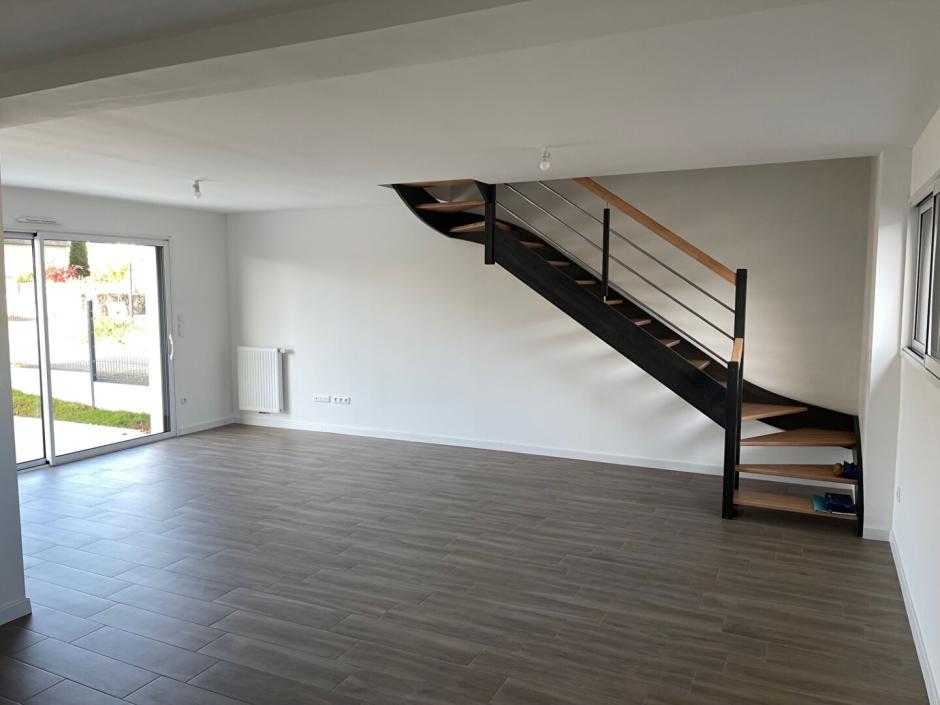 Ac3- location maison 
domagne
 1790379018