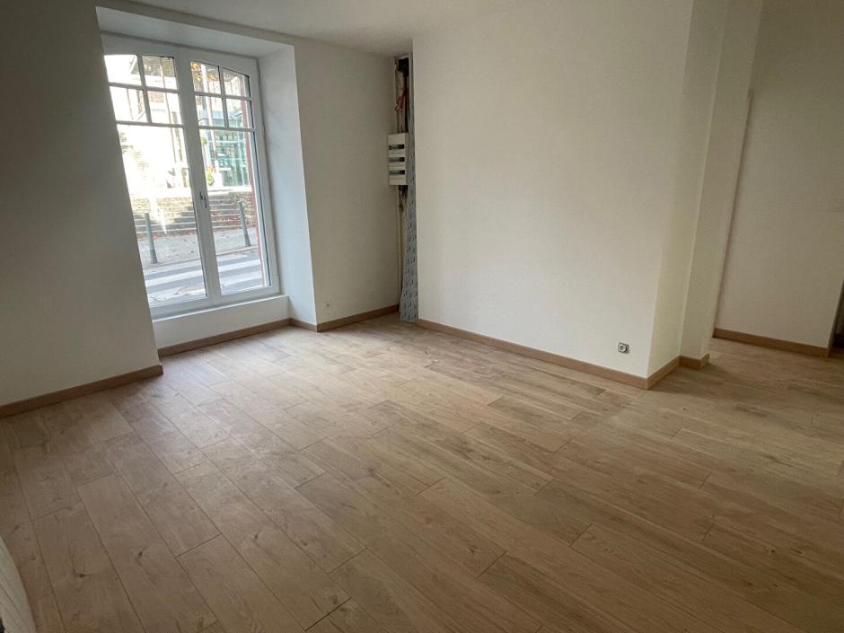 Ac3- vente appartement 
châteaubourg
 1746576584