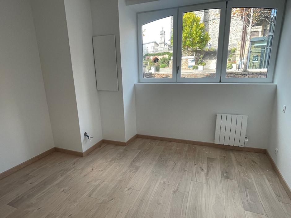 Ac3- vente appartement 
châteaubourg
 1746576584