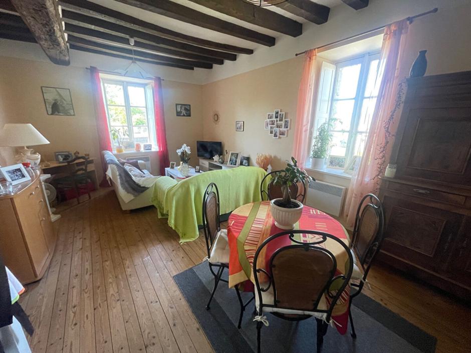 Ac3- vente appartement 
craon
 1755301745
