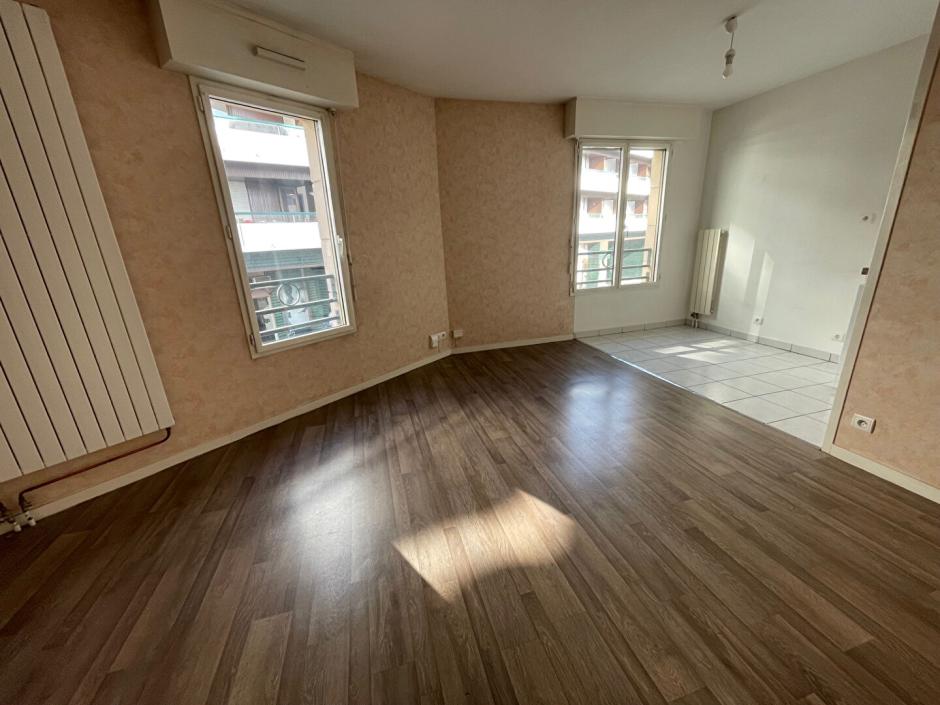 Ac3- vente appartement 
rennes
 1759275064