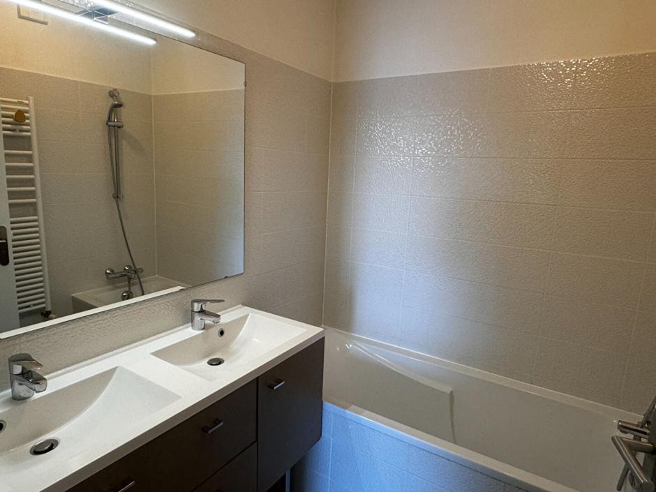 Ac3- vente appartement 
rennes
 1764723216