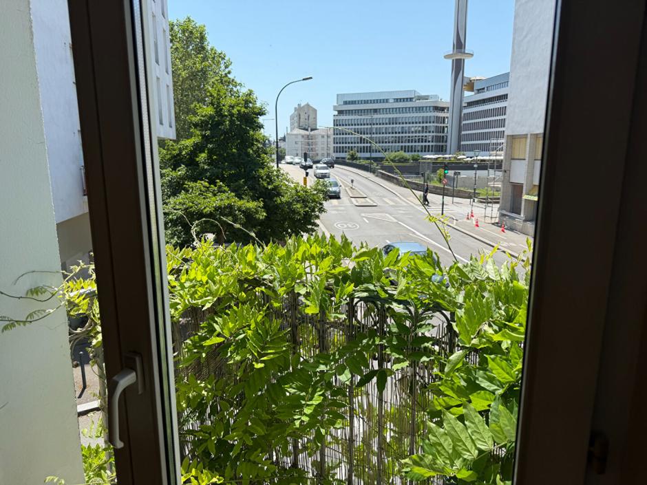 Ac3- vente appartement 
rennes
 1781308337