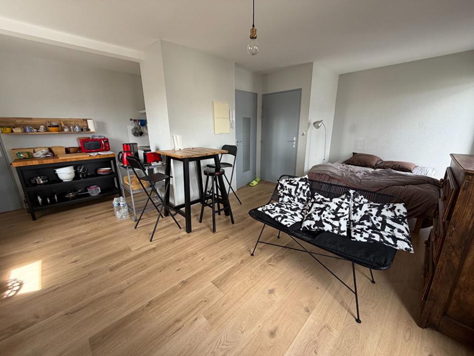 Ac3- vente appartement 
rennes
 1784935937