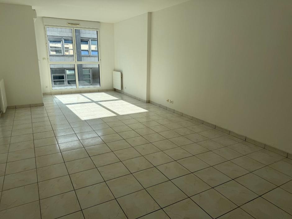 Ac3- vente appartement 
rennes
 1787095810