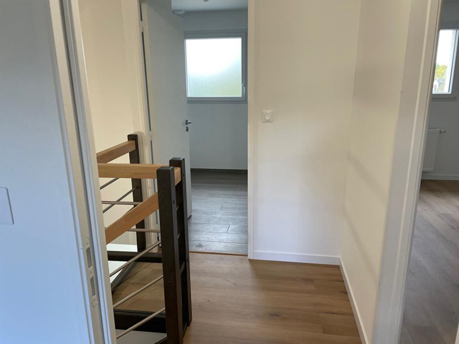 Ac3- vente maison 
montreuil le gast
 1764723256